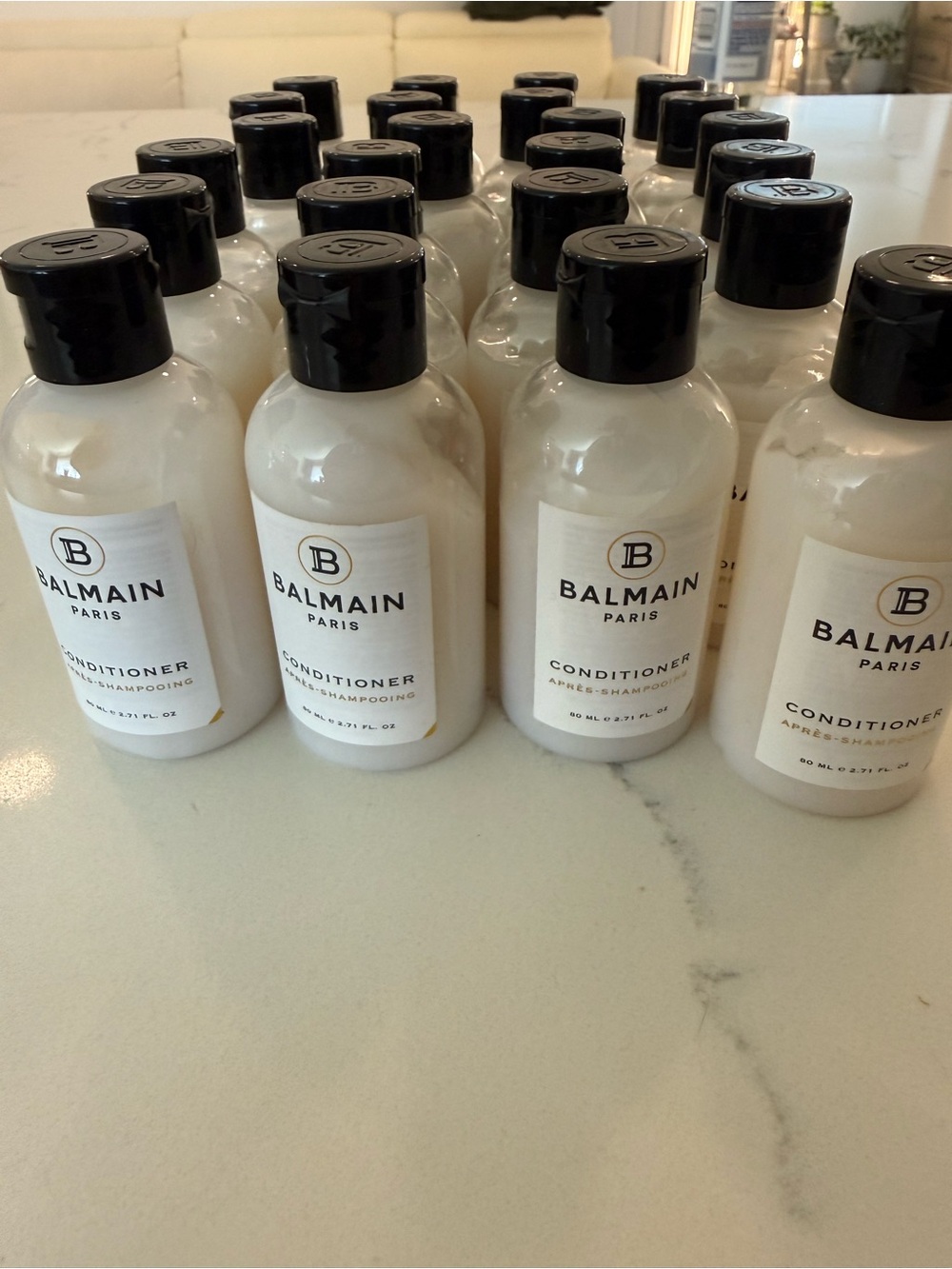 24 set of travelBalmain Hair Conditioner Bottles - White & Black